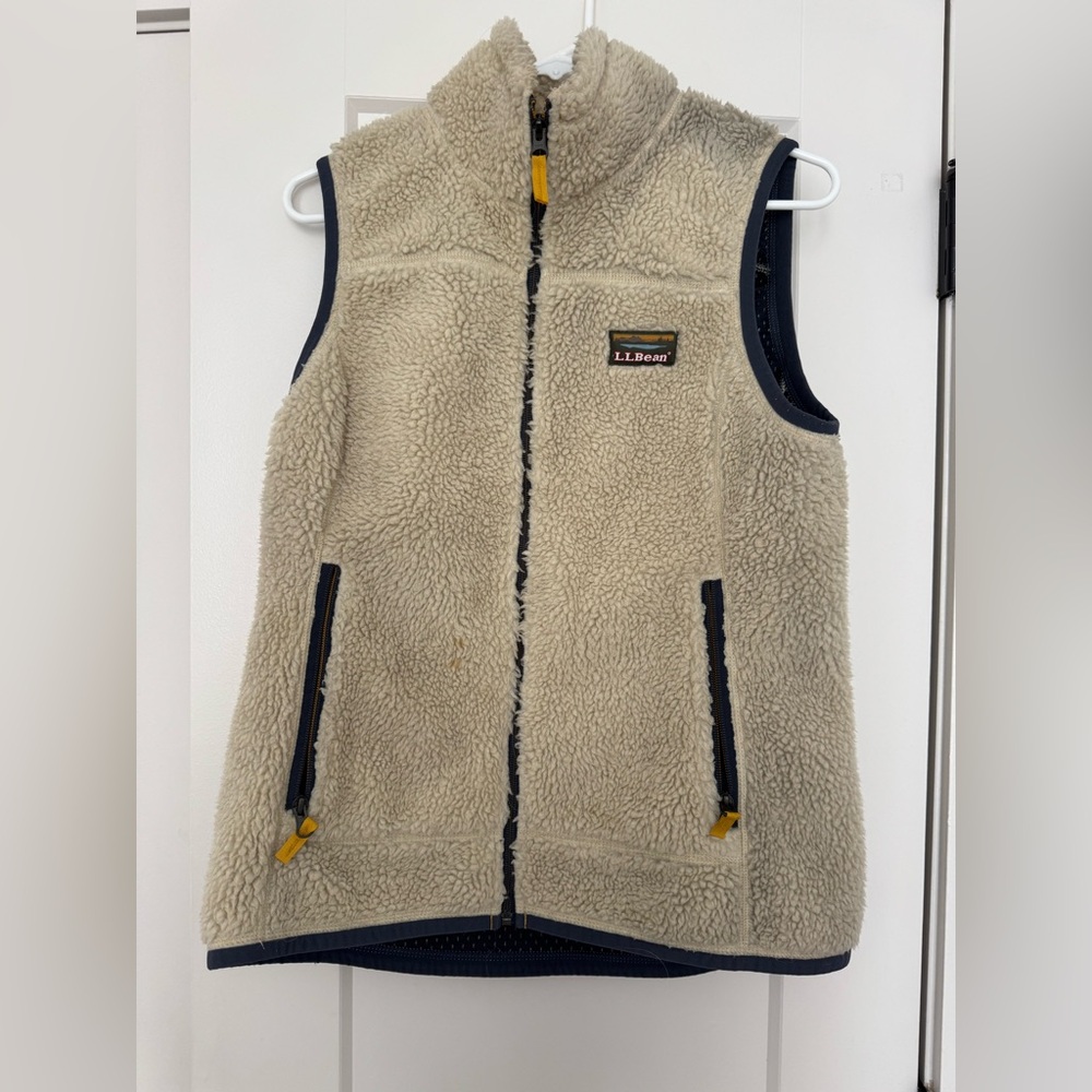 LL Bean Woman's Sherpa Fleece Mountain Vest